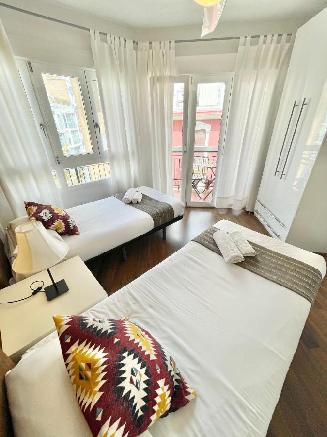 Apartamentos Sevilla 발렌시아 외부 사진
